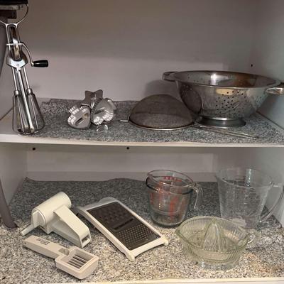 Variety Of Modern And Vintage Baking Tools (Includes Everything In Photos)