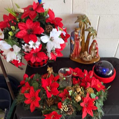 Christmas Poinsettia Center Pieces, Rotating Projection Light & Ceramic Mary, Joseph And Jesus 