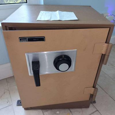 Montgomery Ward Combination Safe Model 9017