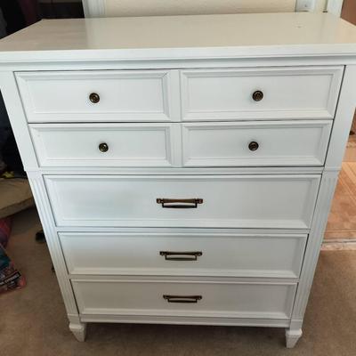 5 Drawer White Wooden Chest Of Drawers Vintage