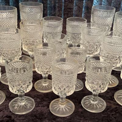 Anchor Hocking Wexford Stemmed Glasses Set
