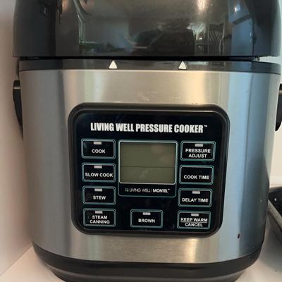 Living Well Multi-Function Pressure Cooker And Roasting Oven