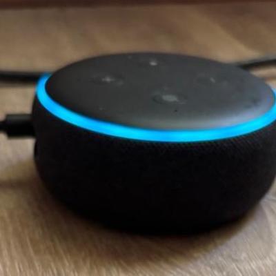 Amazon Echo Dot 