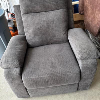 Reclining chair