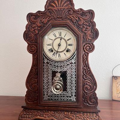 Ansonia Co. Mantle Clock Roman Numerals USA w/ Key Working