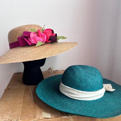 Liz Clairborne Straw Sun Hats, Brown Wide Brim w/ Flowers & Green w/ Large Bow 