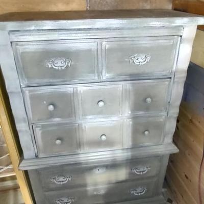 Sale Photo Thumbnail #114