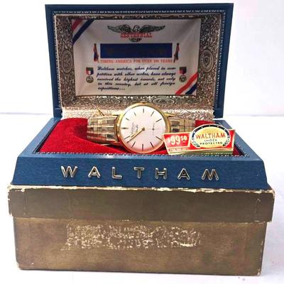 "Waltham" Ultra-Thin Executive Y Wristwatch