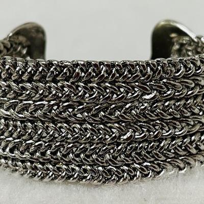 “Erwin Pearl” Signed Bracelet