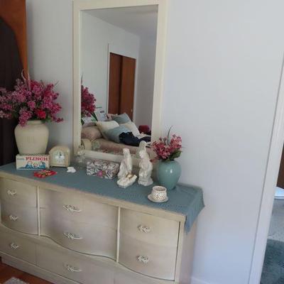 Sale Photo Thumbnail #119
