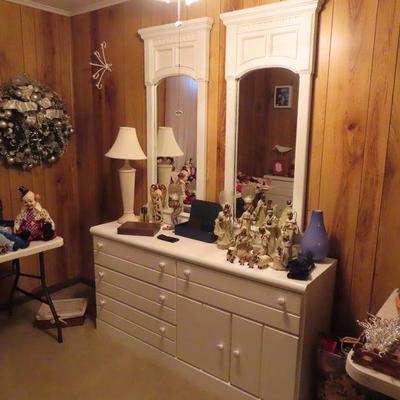 Sale Photo Thumbnail #142