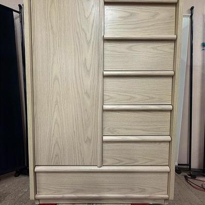 Vintage Mid-Century Modern Oak Finish Gentleman’s Chest