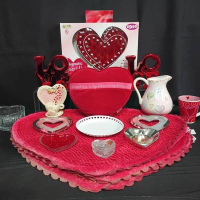Valentine’s Day Home & Table Décor Collection – Heart Dishes, Mugs, Lights & More