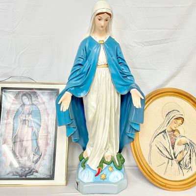 Lady Of Grace Statue 33” And Artwork 