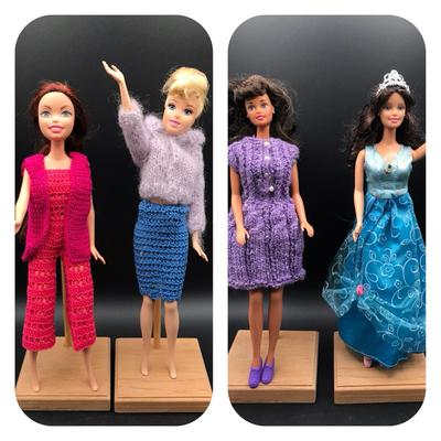 Lot of 4 Fashion Dolls – Mattel Barbie & Disney Princess – Mixed Eras (1980–2003) – Vintage Clothing
