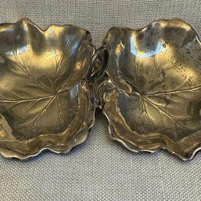 Reed & Barton Sterling Silver Divided Leaf Dish X102A – 6.07 oz – Mid-Century Modern Vintage Servewa