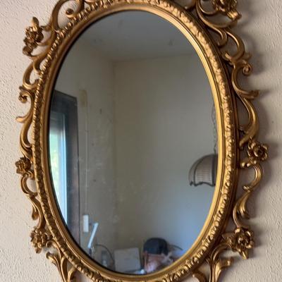 Vintage Hollywood Regency Gold Oval Mirror – Ornate Rococo Syroco-Style Wall Décor