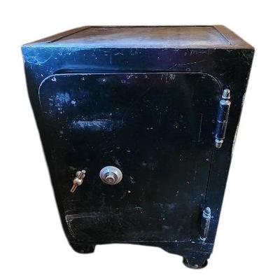 Large Antique Safe with Combination Lock & Inner Security Compartment