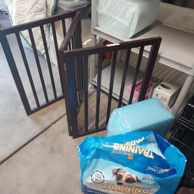 Sale Photo Thumbnail #37: Pet Gates
