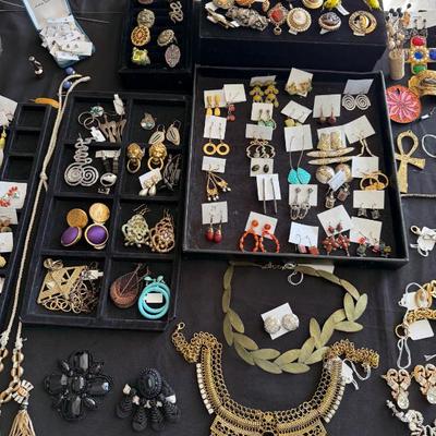 Sale Photo Thumbnail #226
