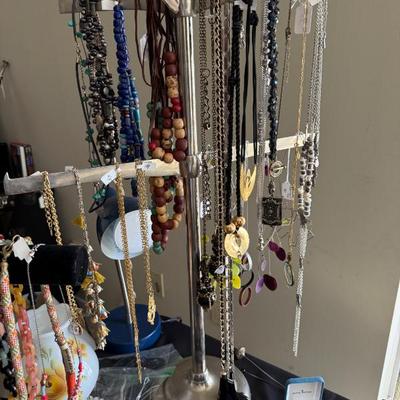 Sale Photo Thumbnail #230