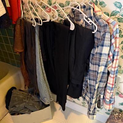 Sale Photo Thumbnail #192