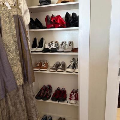 Sale Photo Thumbnail #185
