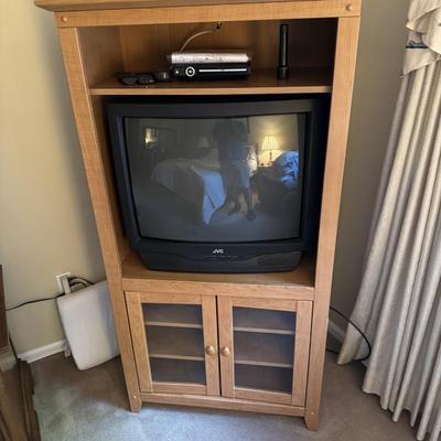 Sale Photo Thumbnail #12: TV cabinet or set it up as a bar. 