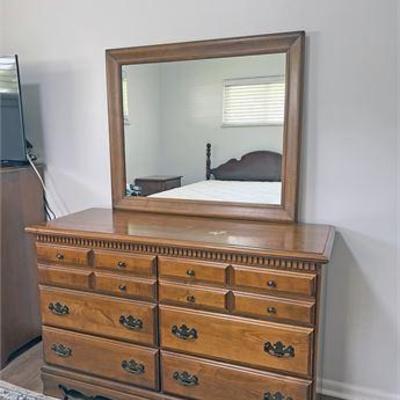 Mirrored Dresser .jpg