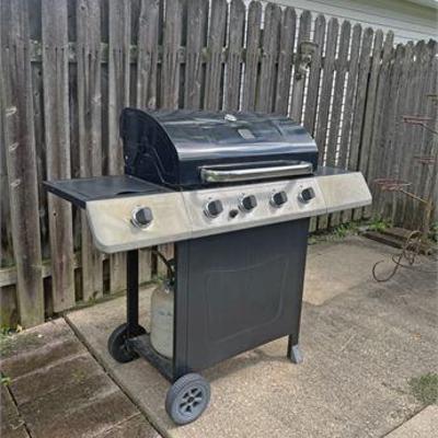 Kenmore Grill .jpg