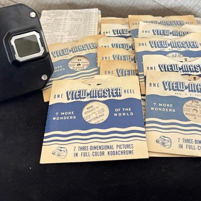 Bakelite Skyway Viewmaster And Reels, Huckleberry Hound And Yogi Too