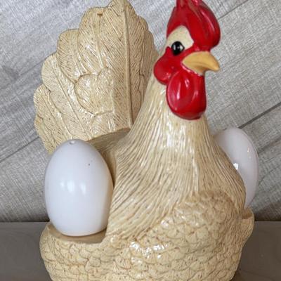 Vintage Ceramic Hen with Egg Salt And Pepper Shakers and Napkin Holder