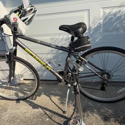 Schwinn Midmoor Bicycle New