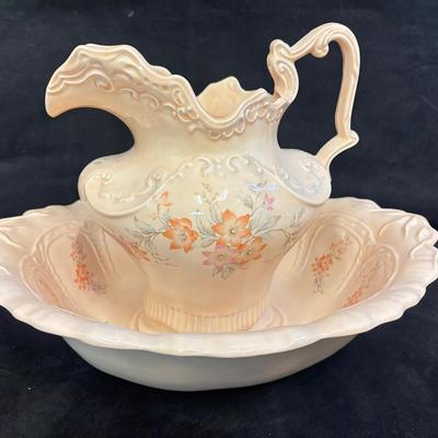 Vintage Arnel’s Floral Pitcher And Wash Basin