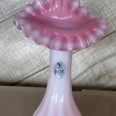 Fenton Rosaline Pink Jack in the Pulpit Tulip Vase