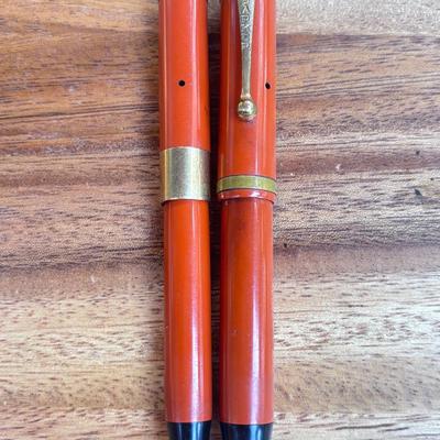 Vintage Parker Duofold Fountain Pens