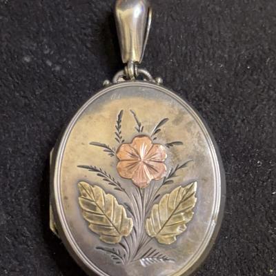 Floral Motif Victorian Style Locket