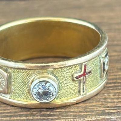 Vintage 14K Gold And Diamond Masonic Ring 