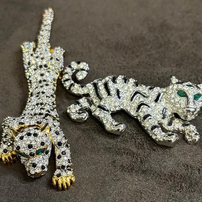 Articulated Panther Shoulder Pin And Brooch