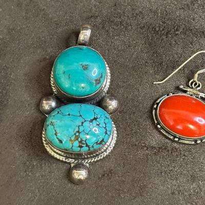 925 Sterling And Cabochon Pendant And Earrings