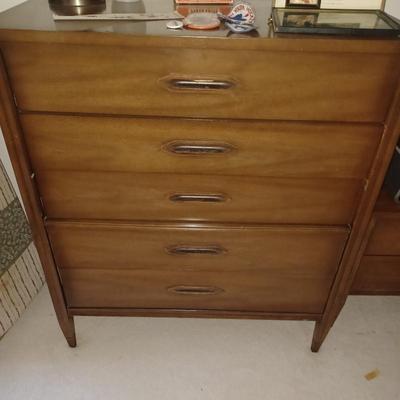 Sale Photo Thumbnail #160