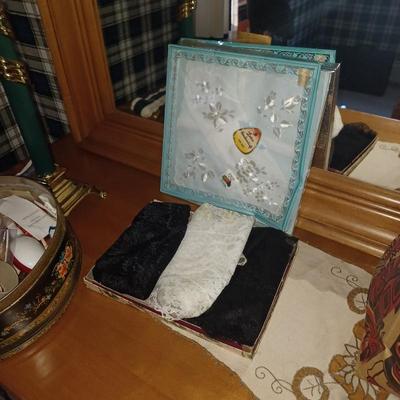 Sale Photo Thumbnail #171
