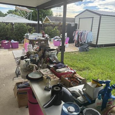 Estate sale photo