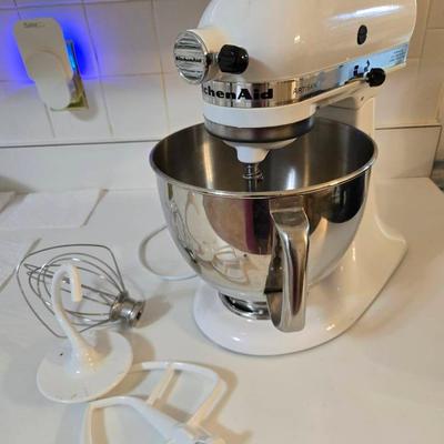 Kitchen Aid Artisan Mixer 