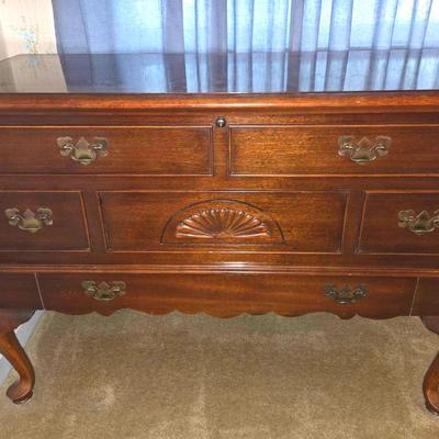 Vintage Lane Cedar Chest W Drawer