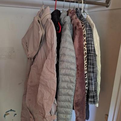 Lot #95 - Women's Small-Large Assorted Outerwear Lot