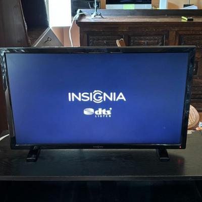Lot #78 - Insignia 24-inch LCD HDTV