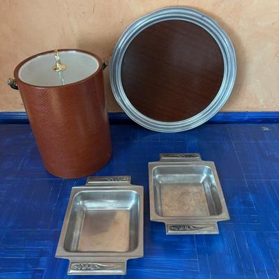 Lot #126 - Vintage Drulane Towle Ice Bucket and Serving Trays Lot