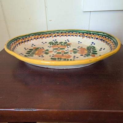 Lot #39 - Uriarte Talavera Pottery Platter Puebla Mexico