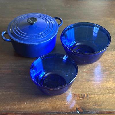 Lot #127 - Vintage Le Creuset 22 Round Cast Iron Dutch Oven Casserole with Anchor Hocking Blue Glass Mixing Bowls